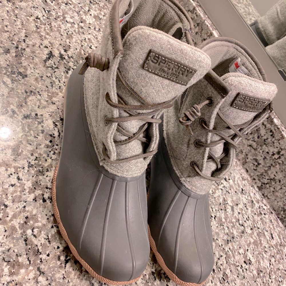 Sperry duck boots